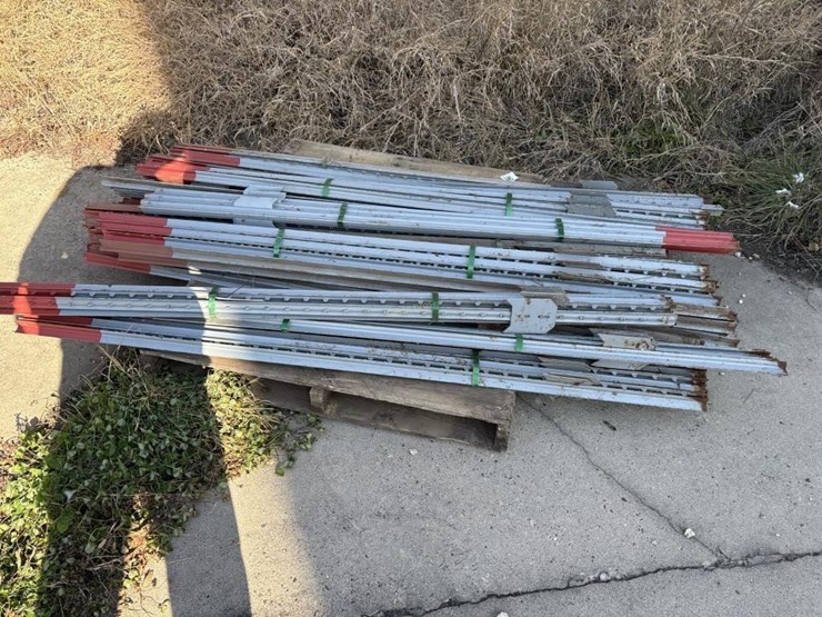 new-fence-posts-image-2