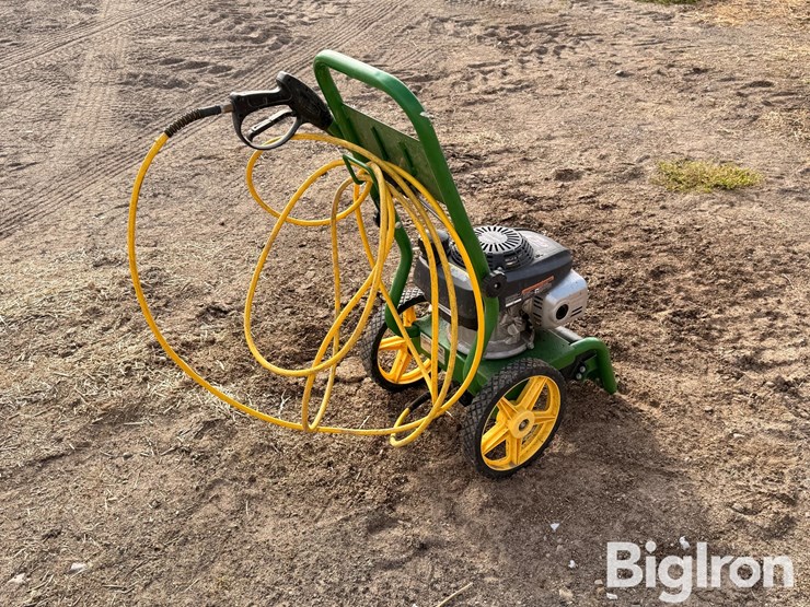 john-deere-hr-2620ghv-power-washer-image-4