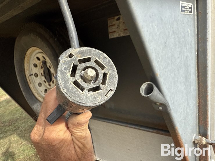 2003-featherlite-5320-gooseneck-livestock-trailer-image-12