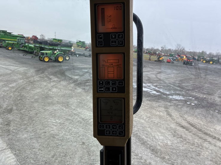 john-deere-9560-image-97