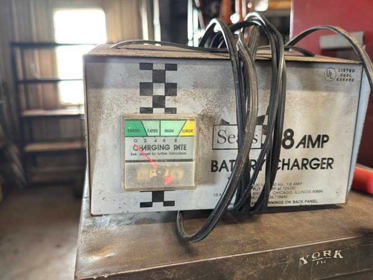 #174-•-craftsman-toolbox-and-contents*-image-21