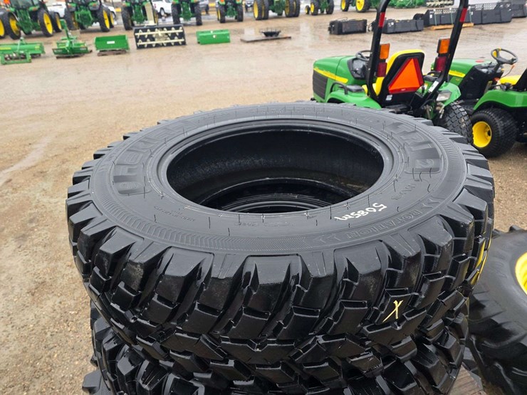 john-deere-5.5-image-6