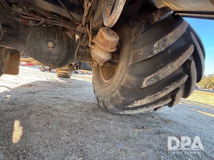 case-ih-titan-3020-image-54