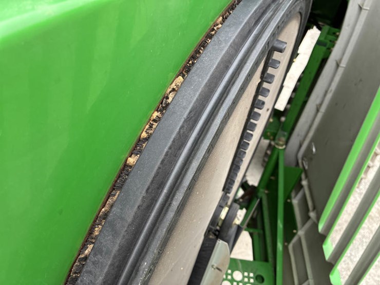 john-deere-9560-image-79