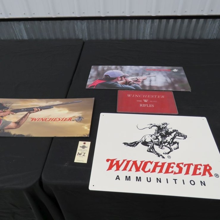 WINCHESTER MEMORABILIA