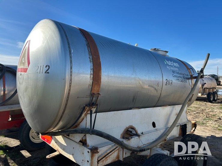 liquid-nurse-trailer-(cp1353,-tank-2112)-image-6