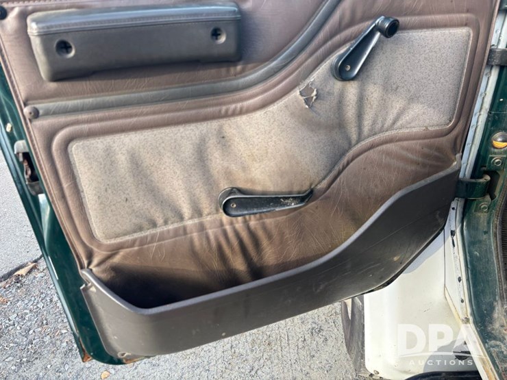 international-4700-image-79