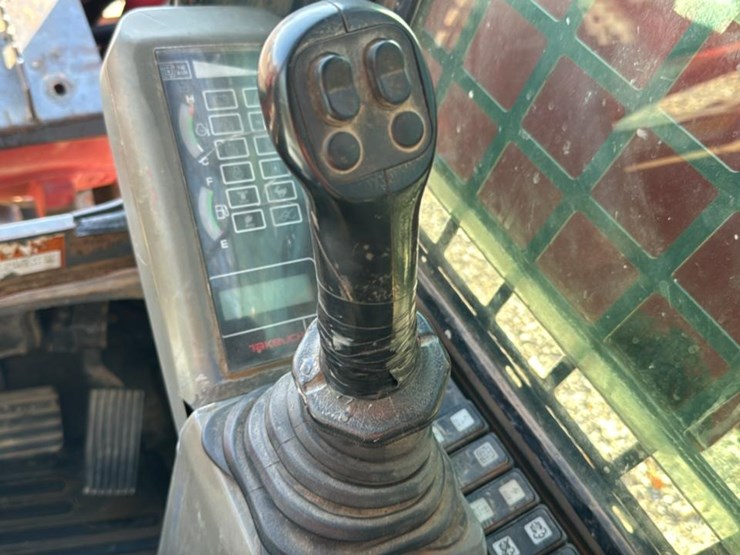 takeuchi-tl12-image-30