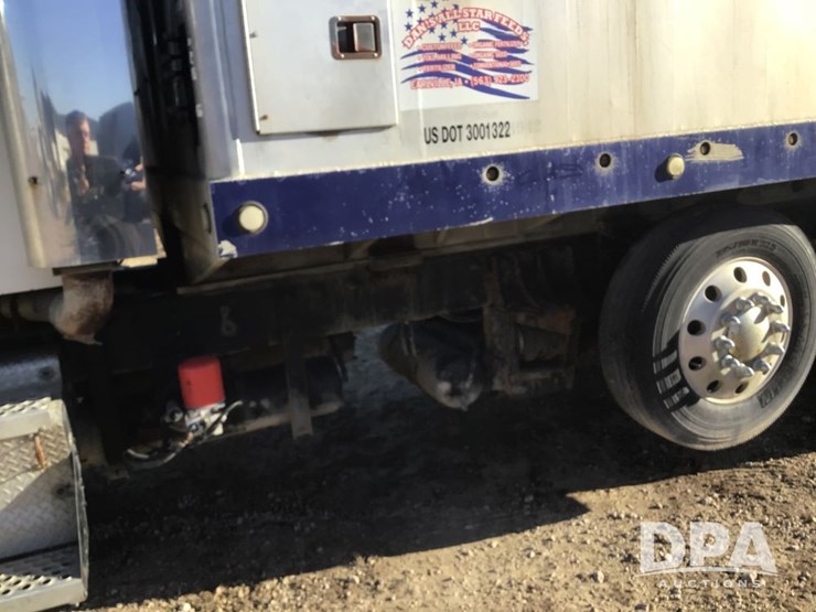 2006-kenworth-t800-image-11