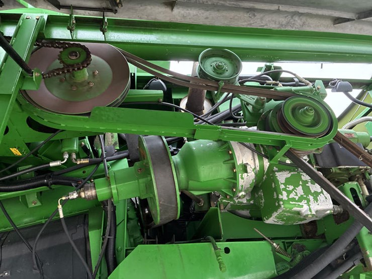 john-deere-2000-image-50