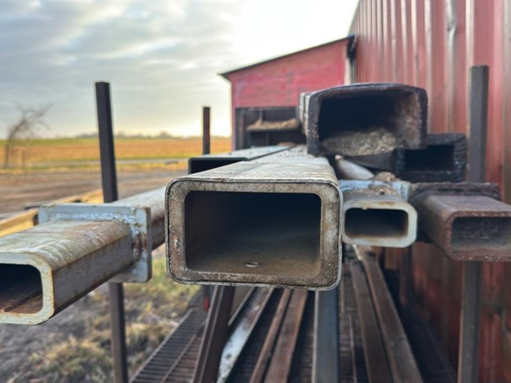 #147-•-steel-rack*-image-6