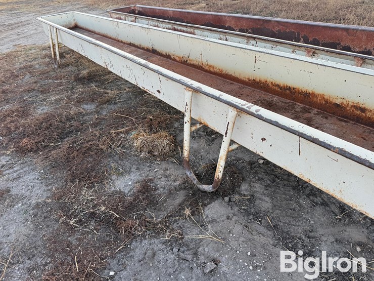 20’-steel-feed-bunks-image-11