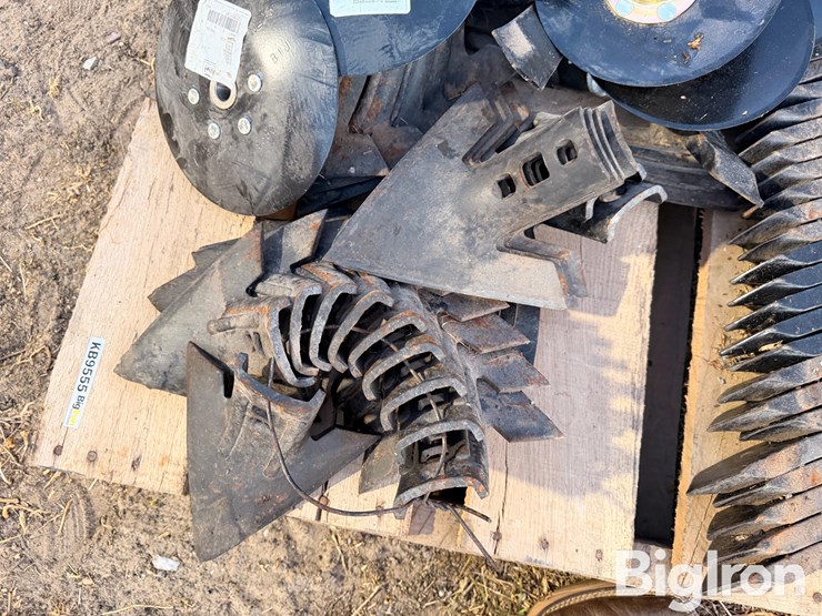 case-planter-&-krause-finisher-parts-image-14