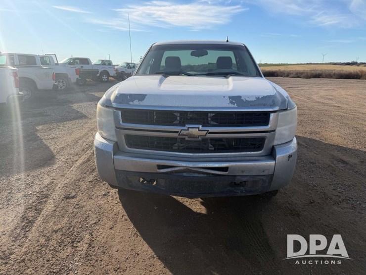 chevrolet-k2500-image-2