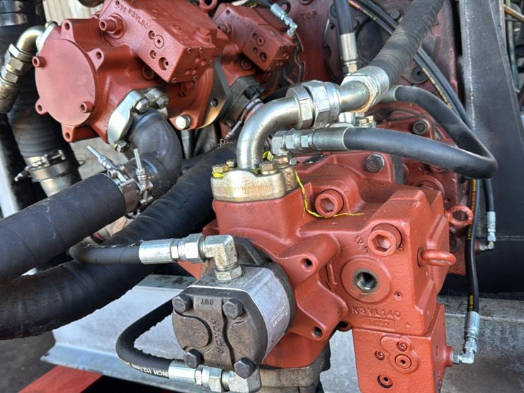 #134-•-funk-4-hole-pump-drive-image-1