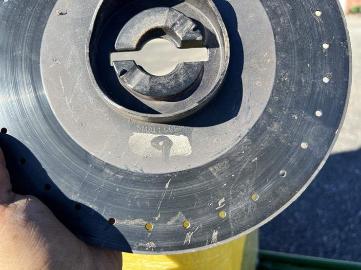 john-deere-7200-image-21