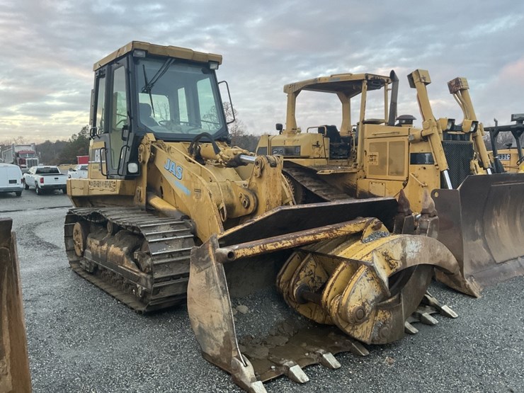 caterpillar-953c-image-1