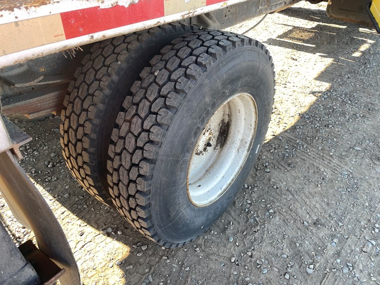 #1140-•-1995-chevrolet-kodiak-boom-truck-has-mn-title)-image-13