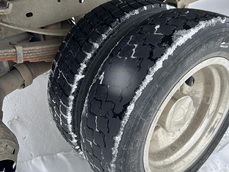 ford-f550-xl-image-43