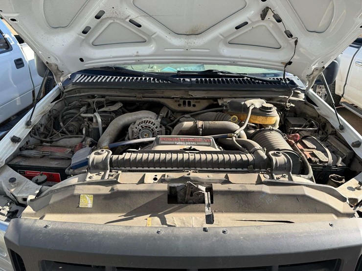 2006-ford-f550-image-34