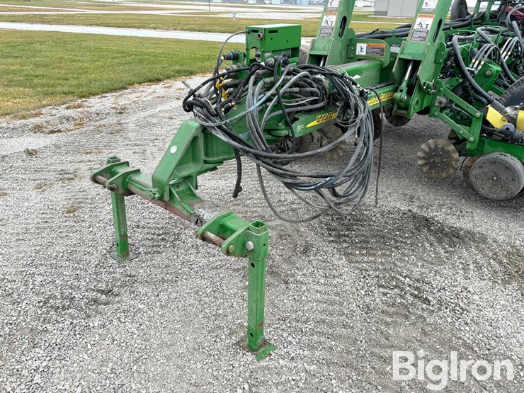 2012-john-deere-1770nt-ccs-image-9