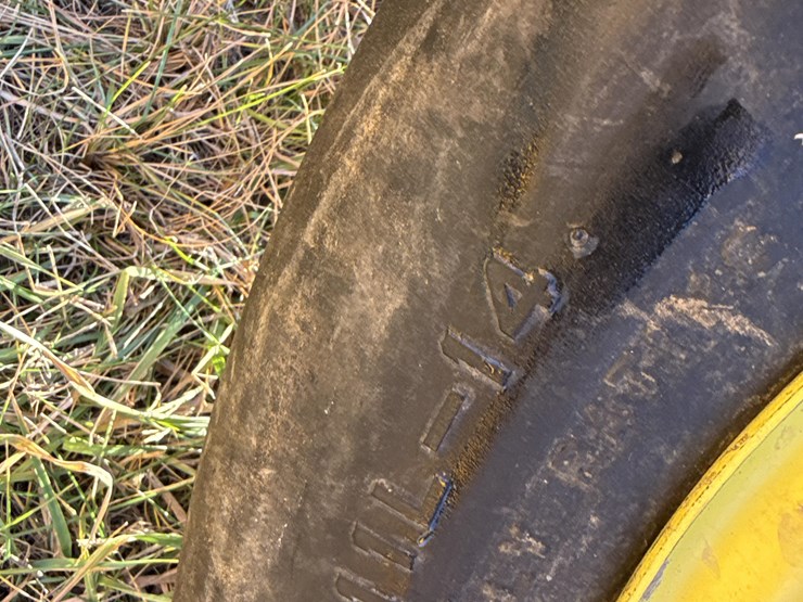 various-mounted-tires-&-rims-image-12