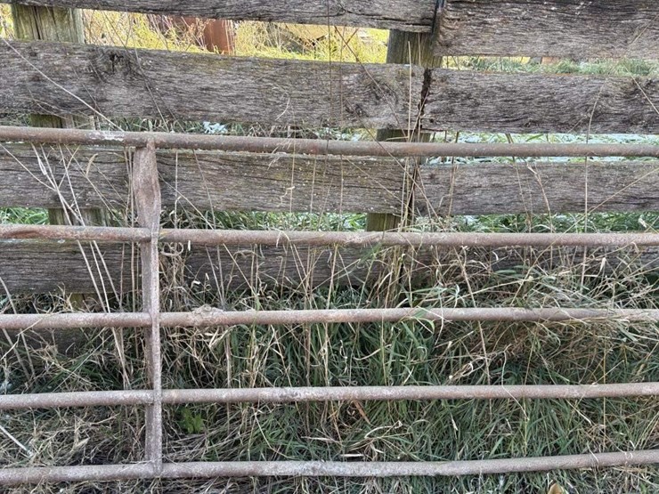 10'-&-12'-gates-image-4