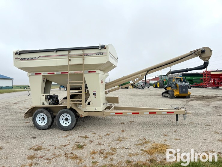 2023-unverferth-2755-seed-tender-image-4