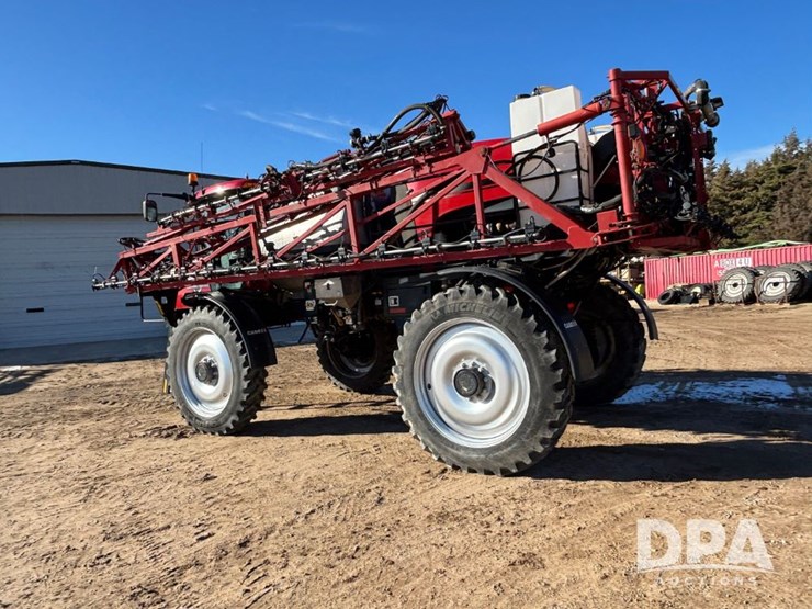 case-ih-patriot-4440-image-18