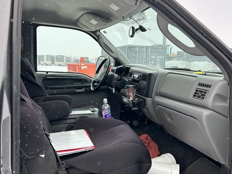 2003-ford-f350-xlt-image-37