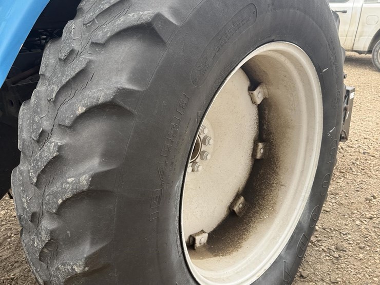 1998-new-holland-tv140-image-6