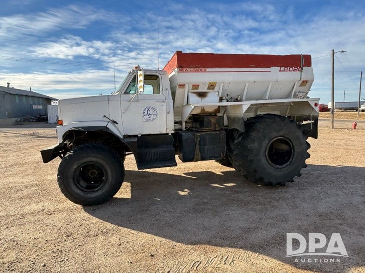 1981-new-leader-l2020-image-11