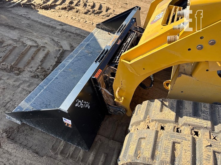 2022-caterpillar-299d3-image-22