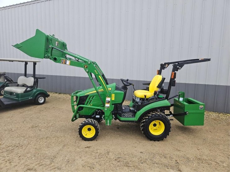 john-deere-1025-image-10