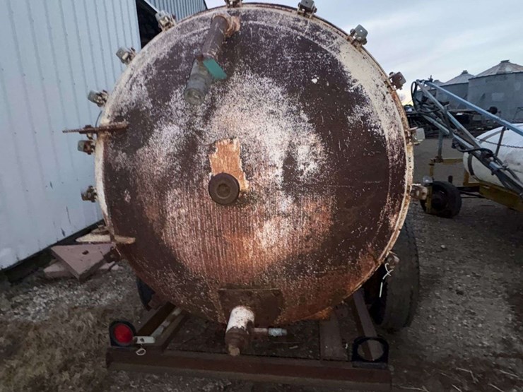 liquid-manure-vacuum-tank,-540-pto,-approx-1500-gal-image-5
