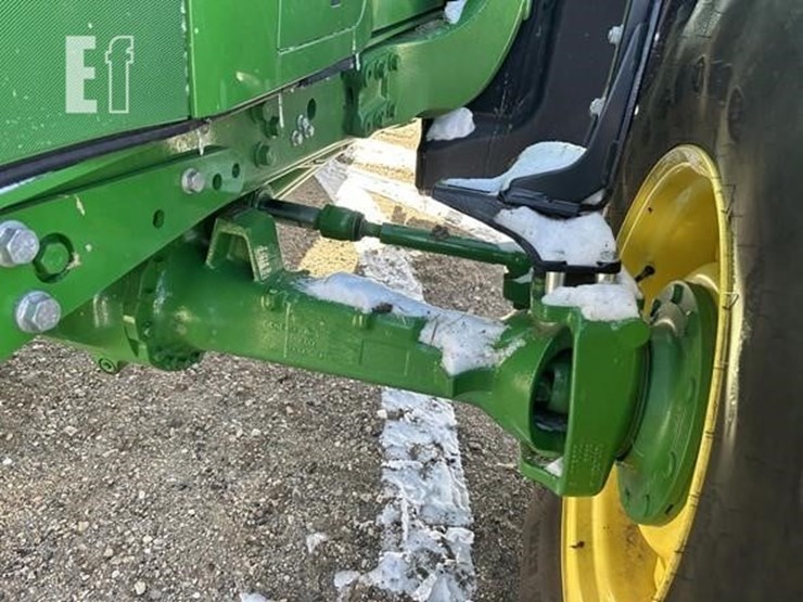 2023-john-deere-6r-155-image-30