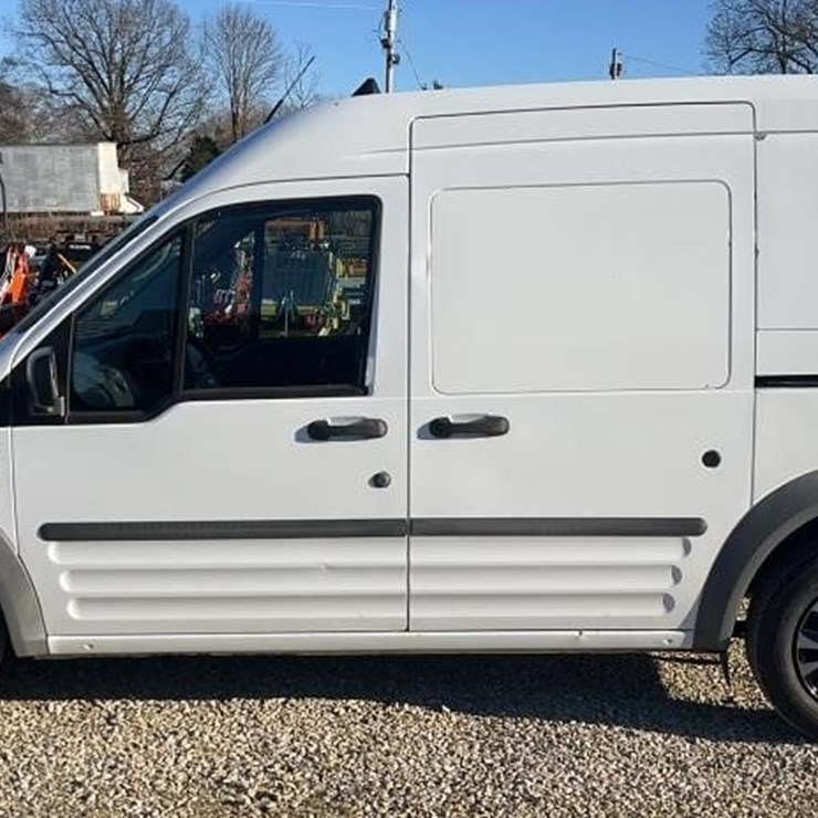 FORD TRANSIT CONNECT