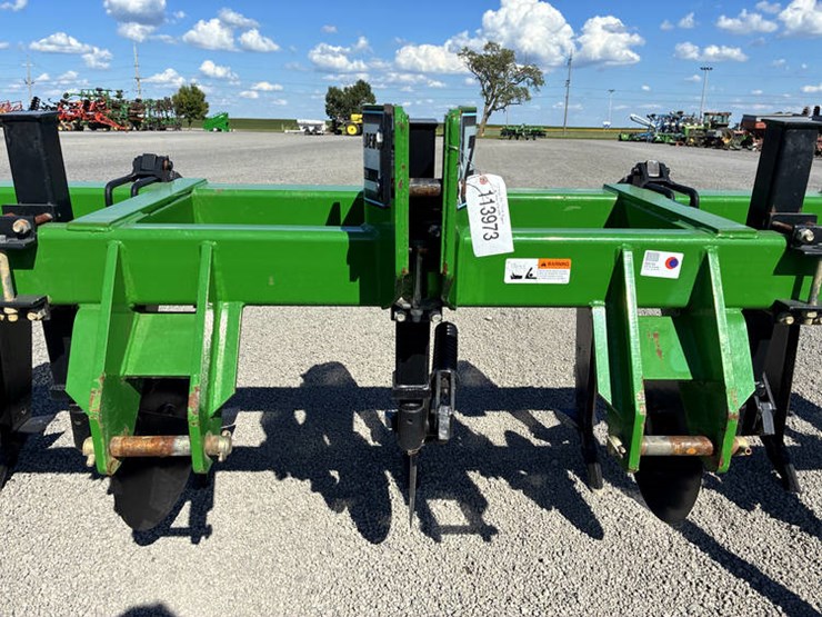 #113973-•-unverferth-7x-zone-builder-ripper-#a41470499-image-10