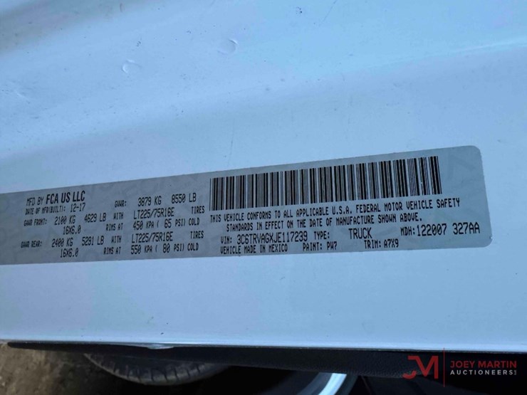 2018-dodge-1500-image-27