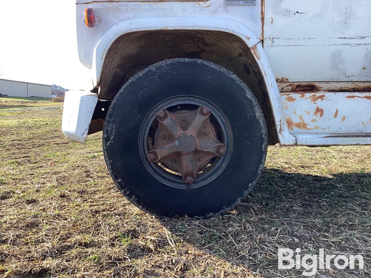 1977-gmc-sierra-6000-image-20