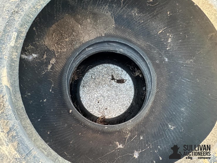 firestone-18.4-26-tires-image-4