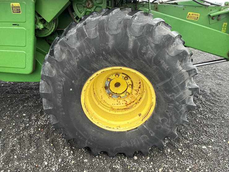 john-deere-6620-titan-ii-image-21