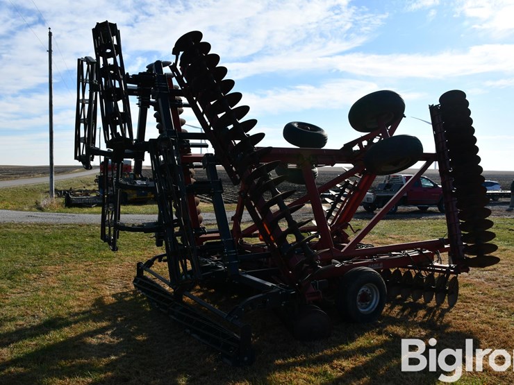 case-ih-3950-image-5