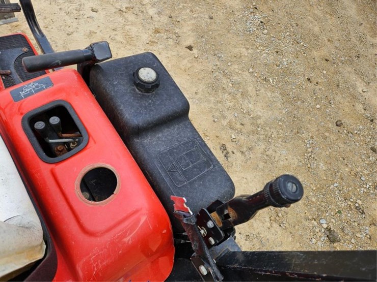 #3036-•-smithco-super-star-sand-trap-rake-image-19