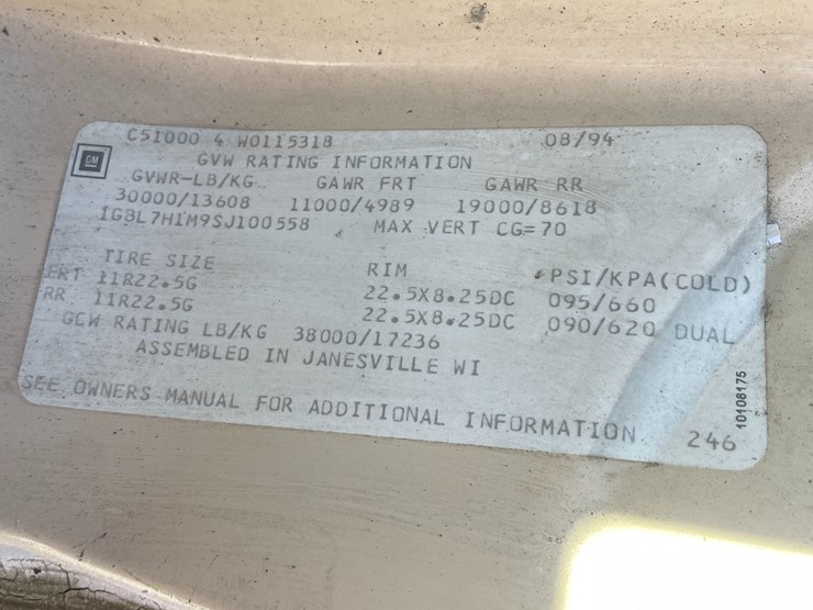 #1140-•-1995-chevrolet-kodiak-boom-truck-has-mn-title)-image-26