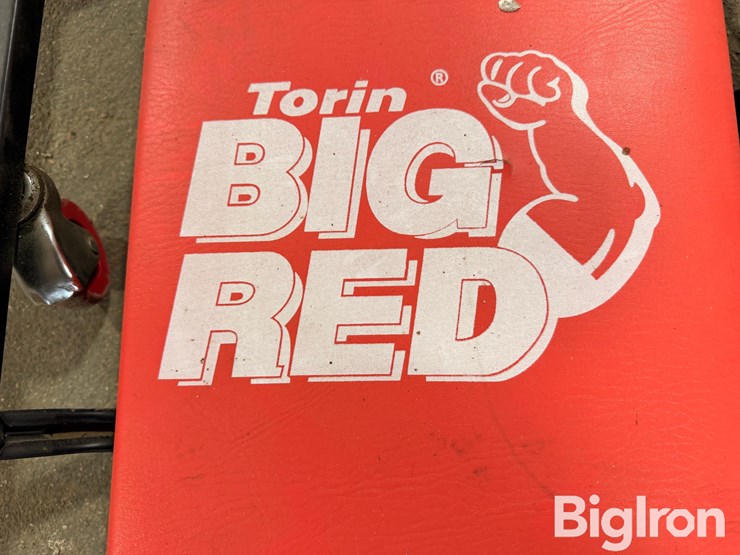 schumacher-battery-charger-&-creepers-image-6