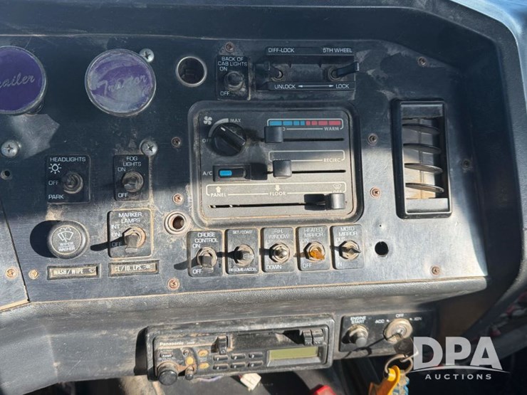 1997-volvo-f16-image-71