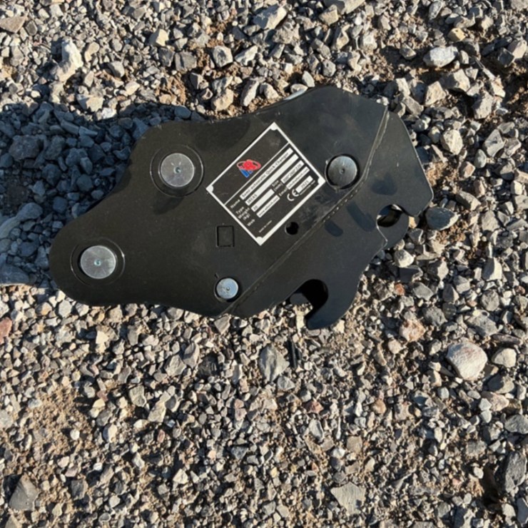 SEMI AUTOMATIC QUICK CHANGE FOR MINI EXCAVATOR