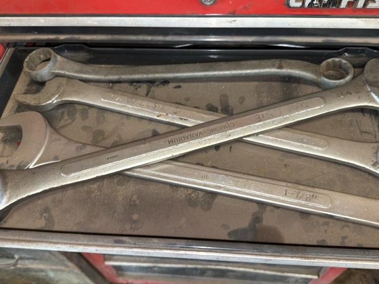 #174-•-craftsman-toolbox-and-contents*-image-10