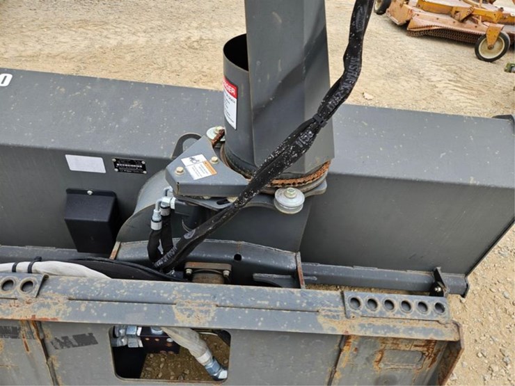 #3048-•-bobcat-sb-200-78"-2-stage-snow-blower-image-14